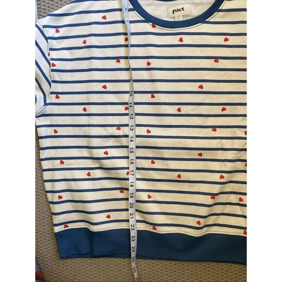 Pact 100% Organic Cotton Scattered Hearts Fleece Lined Crewneck Sweatshirt NEW L - Picture 5 of 7